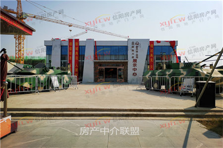 出售密州金东世纪城2室2厅1卫80平精装修